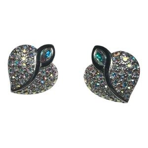 True Vintage 1950s Aurora Borealis Rhinestone Heart Clip-On Earrings Silver Tone